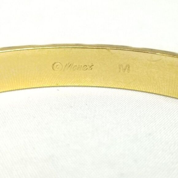 Vintage Monet Gold Tone Striped Bangle Bracelet, Stacking Signed Estate - Picture 3 of 6